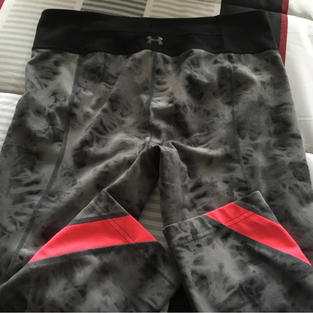WOMENS UNDER ARMOUR PANTS